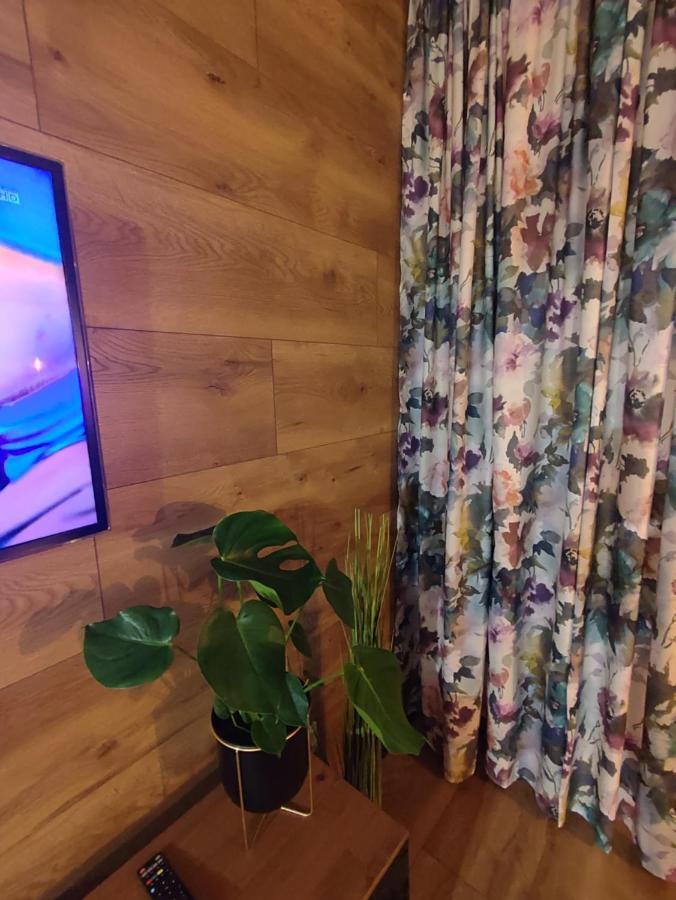 Lux Apartament Odkryj - Bieszczady ウストシキ・ドルネ エクステリア 写真