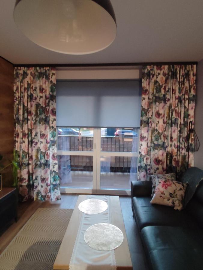 Lux Apartament Odkryj - Bieszczady ウストシキ・ドルネ エクステリア 写真